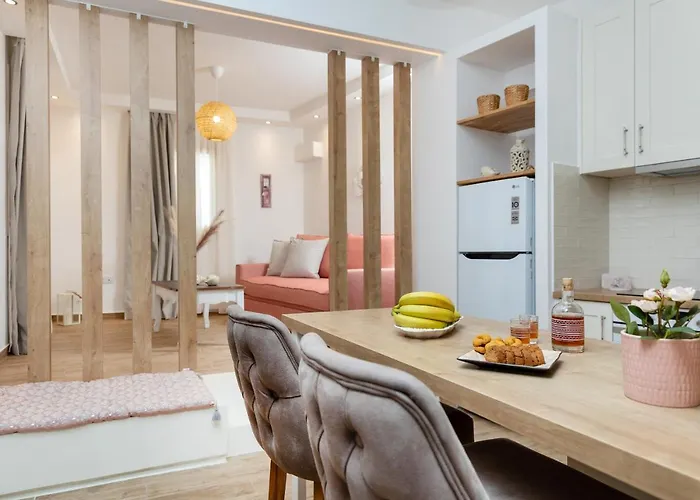 Serenity House - 100 Steps From The Sea * Naxos City