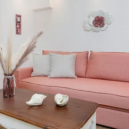 Serenity Beach House - 100 Steps From The Sea *